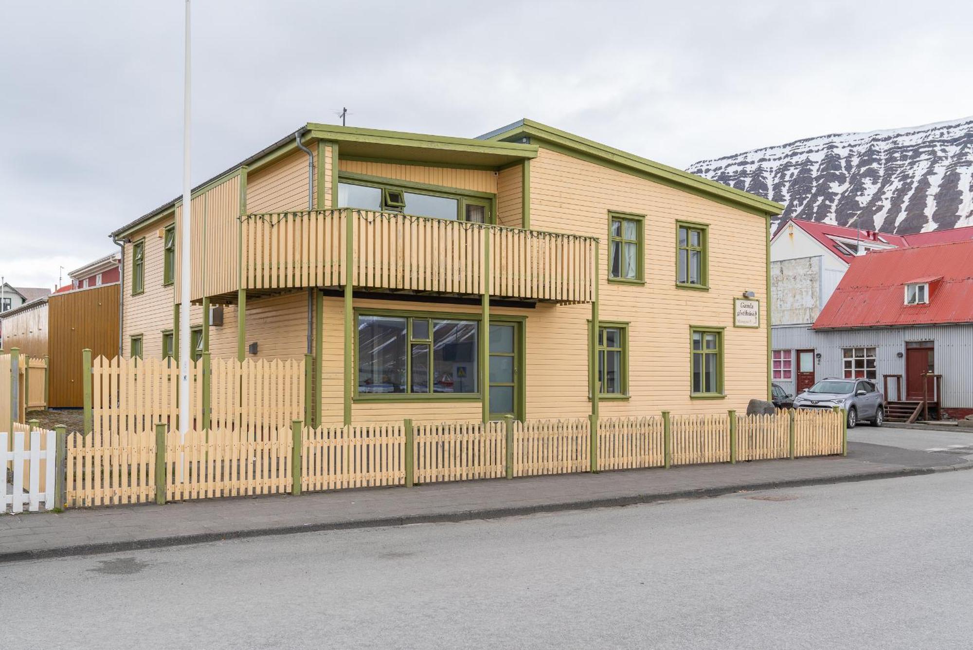 Isafjordur Hostel Buitenkant foto